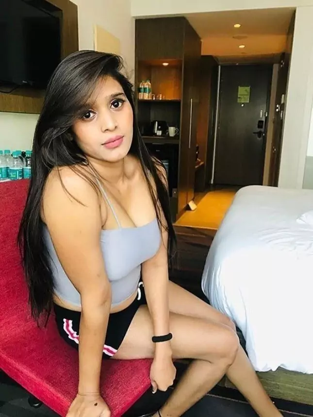 कॉल गर्ल्स सर्विस  तुरैयूर